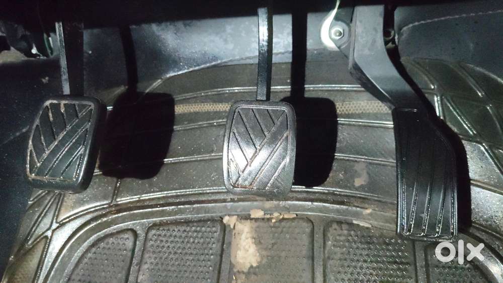 Maruti Suzuki Swift 2011-2014 Vxi, 2013, Petrol