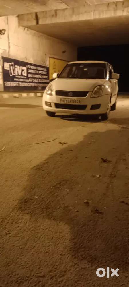 Maruti Suzuki Swift 2008-9 Cng & Petrolon Paper138000 Km Driven