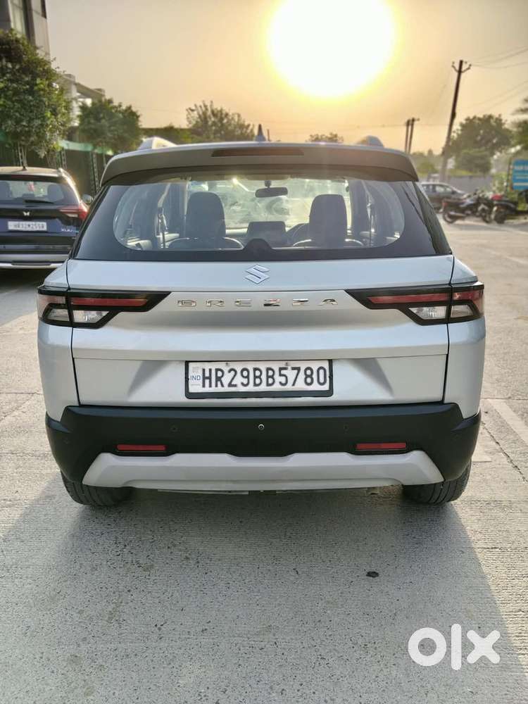 Maruti Suzuki Brezza 1.5 Lxi Cng, 2023, Cng & Hybrids