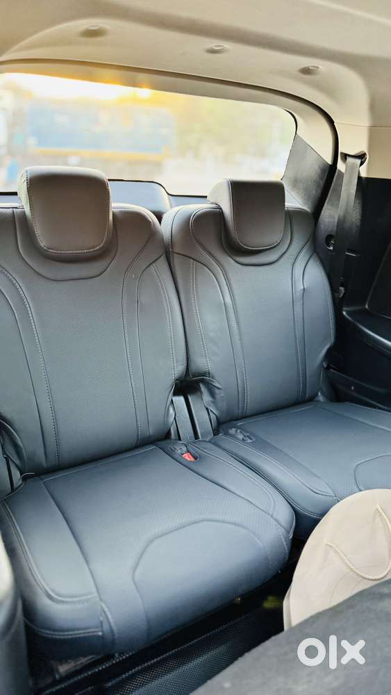 Mahindra Xuv700 2.2 Ax 5 Diesel At 7 Str, 2022, Diesel