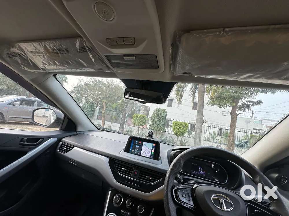 Tata Nexon  Petrol +cng