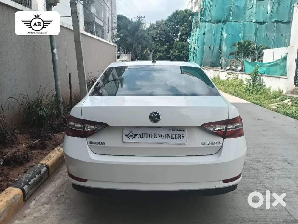 Skoda Superb 2.0 L&k Tsi At, 2016, Petrol