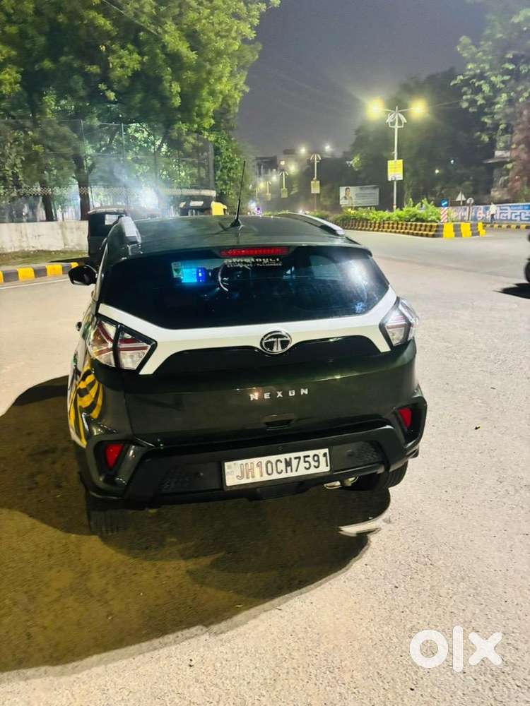 Tata Nexon 2024 Petrol Well Maintained