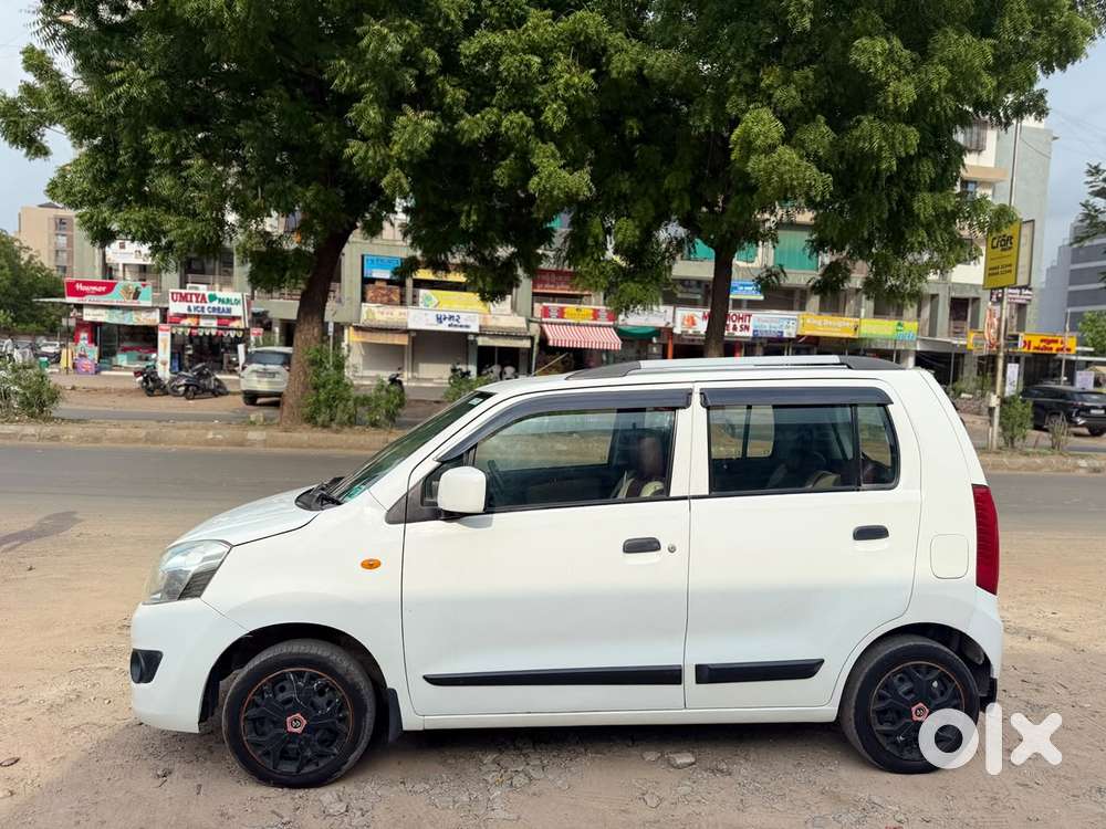 Maruti Suzuki Wagon R Vxi 1.2, 2016, Cng & Hybrids