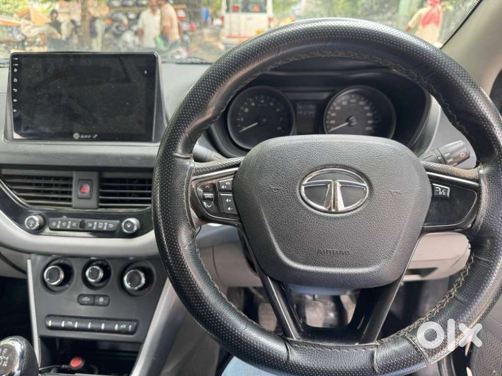 Tata Nexon 1.2 Revotron Xm (s), 2018, Diesel