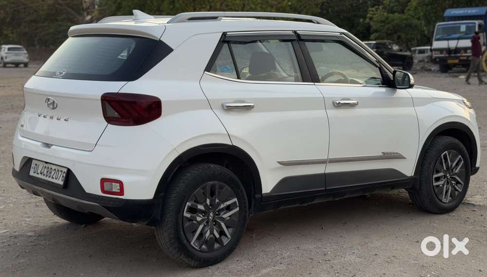Hyundai Venue 1.5 Crdi Sx (o), 2022, Diesel