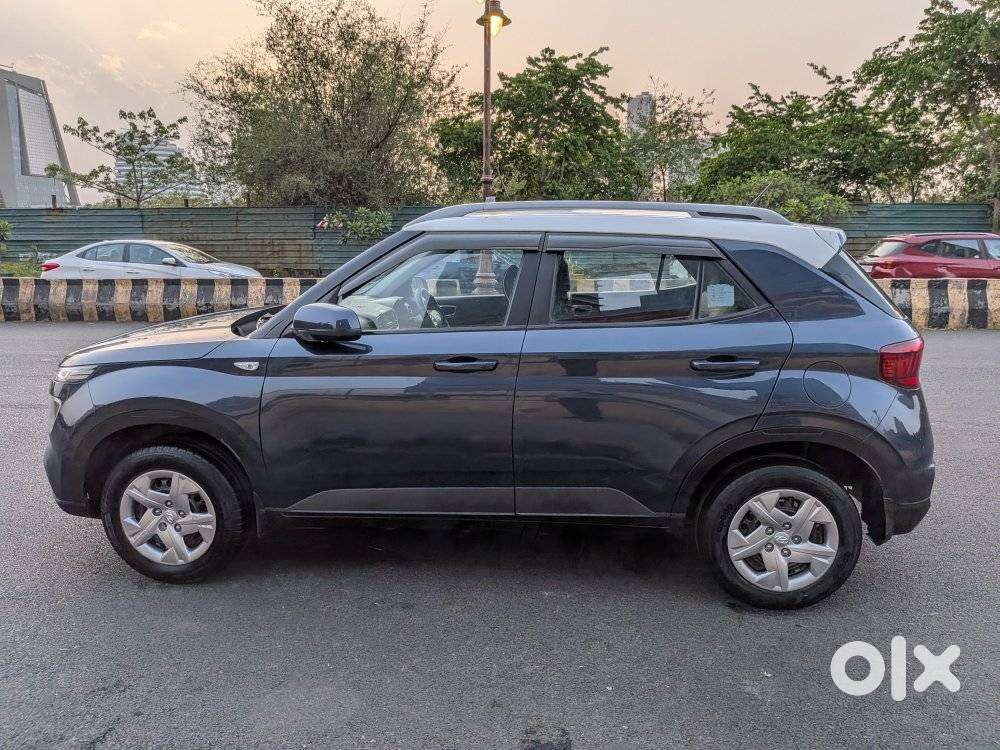 Hyundai Venue S 1.2 Petrol, 2021, Petrol