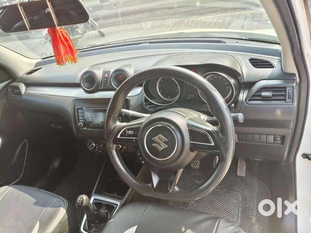 Maruti Suzuki Swift Vxi 2020
