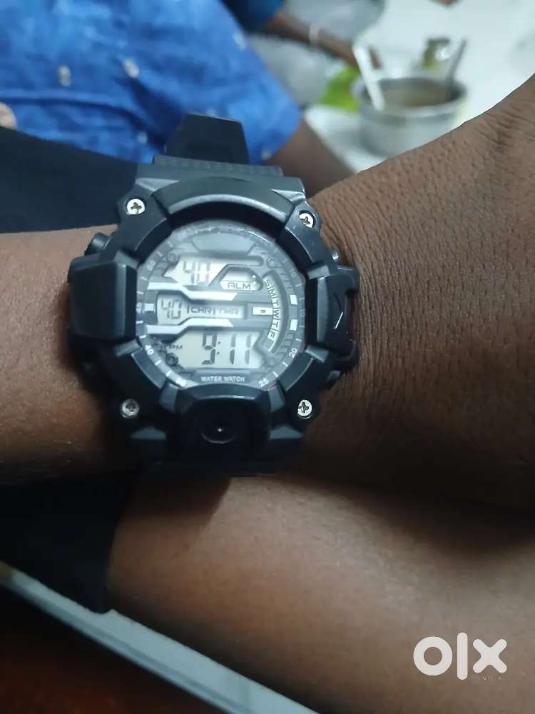 Sports watch