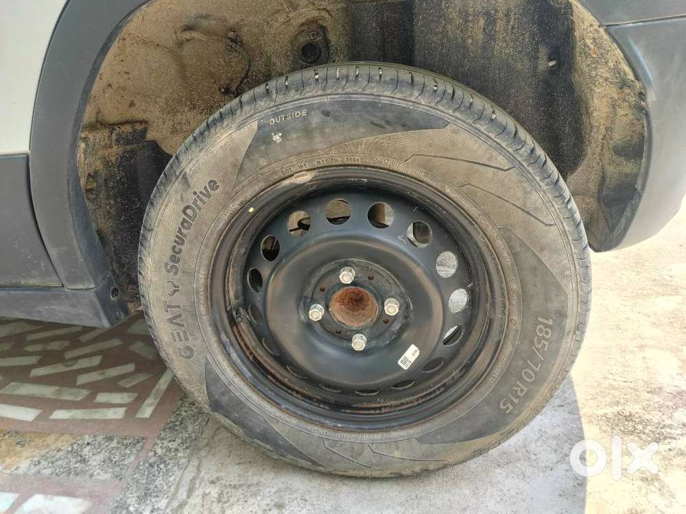 Well Maintained Without Any Scratche At Brand New Condition With All T