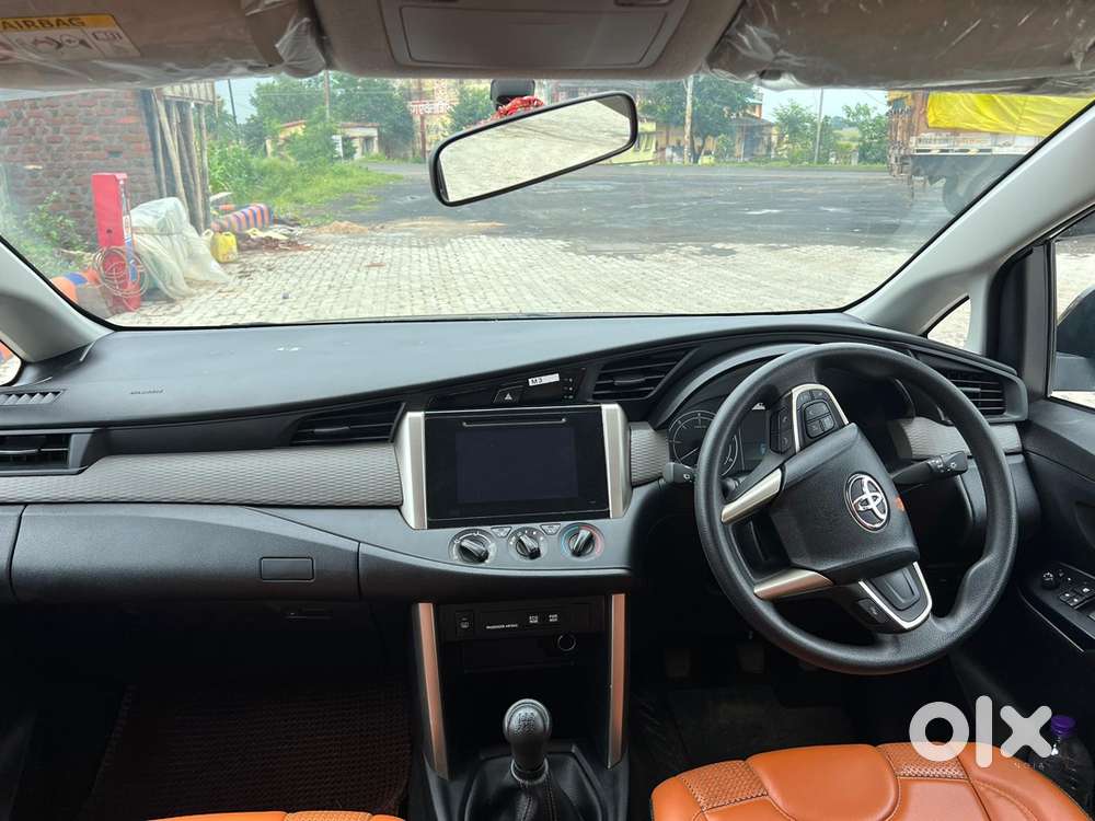 Toyota Innova Crysta 2019