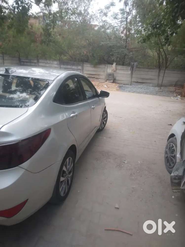 Hyundai Verna 2016 Diesel 68236 Km Driven.