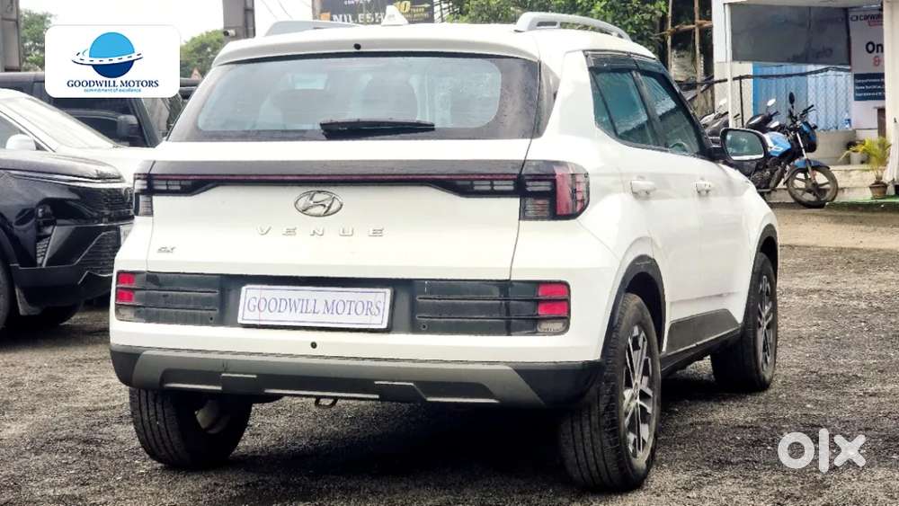 Hyundai Venue [2022-ongoing] 1.5 Crdi Sx, 2023, Diesel