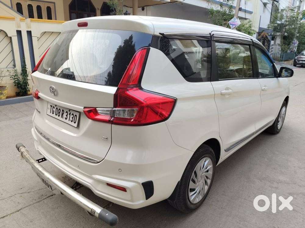 Toyota Rumion S Cng, 2024, Cng & Hybrids