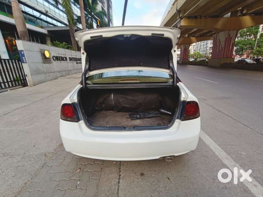 Honda Civic 1.8 V At Sunroof, 2011, Petrol