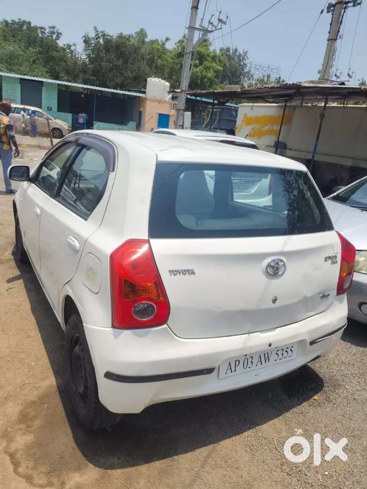 Toyota Etios Liva 2012 Diesel 235000 Km Driven