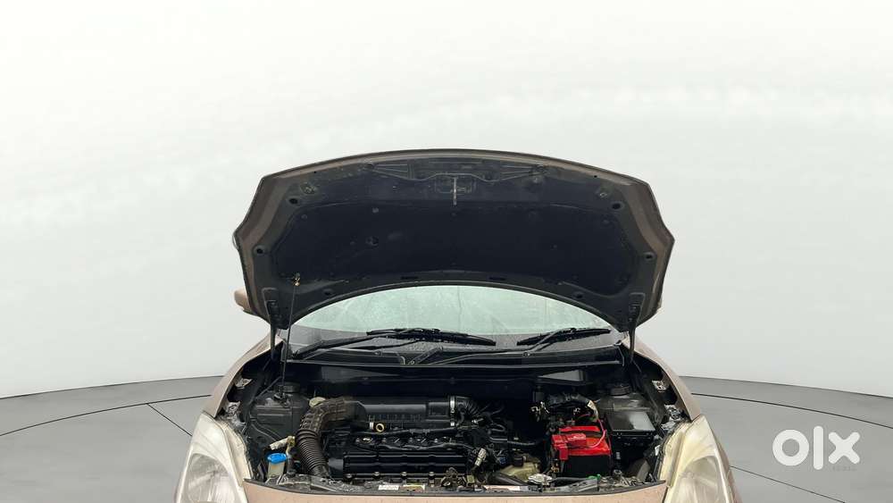 Maruti Suzuki Swift Dzire Amt Zxi, 2018, Petrol