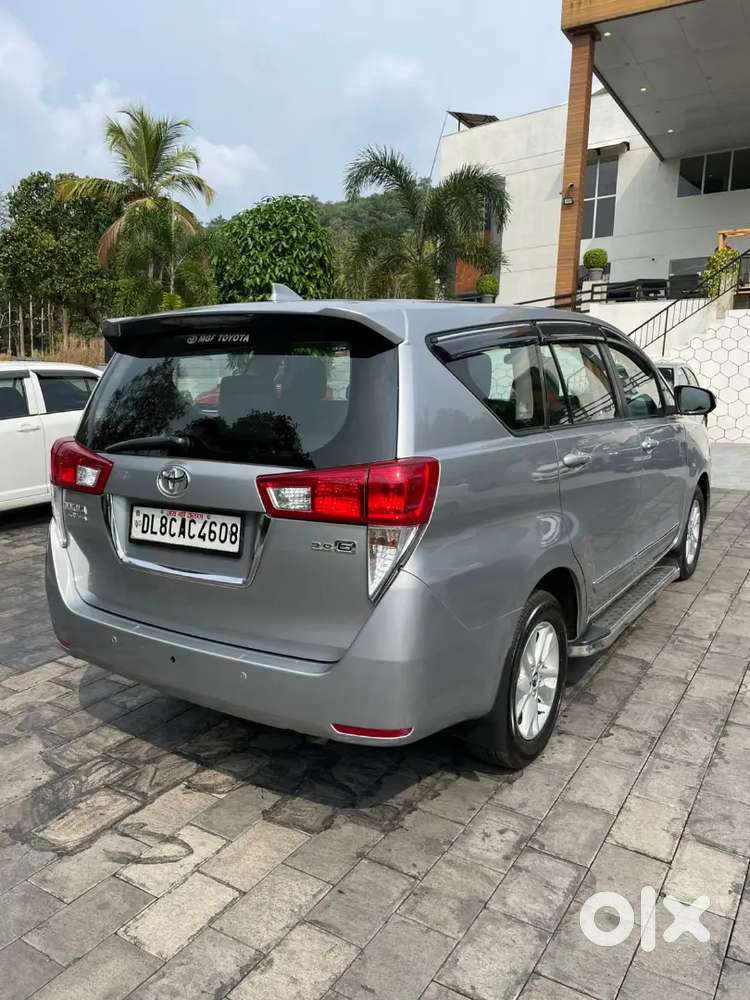 Toyota Innova Crysta 2016 Diesel 103000 Km Driven