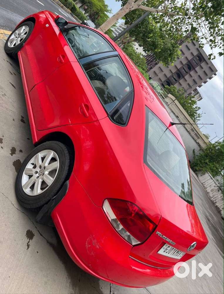 Volkswagen Vento Petrol Highline, 2011, Petrol