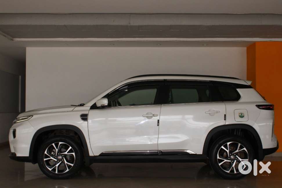 Toyota Urban Cruiser Hyryder 1.5 V Neo Drive, 2023, Petrol