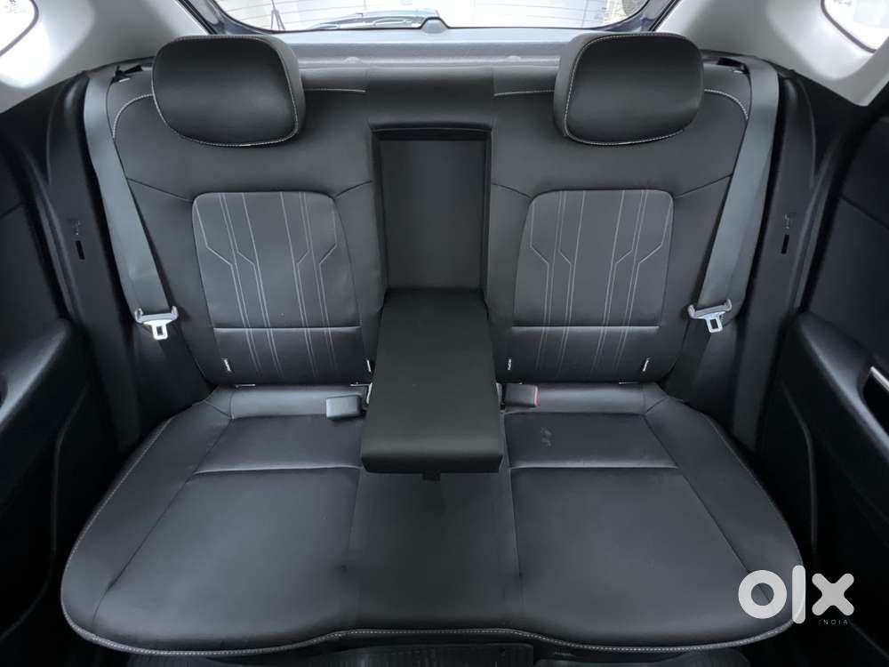 Hyundai New I20 1.2 Asta (o) Mt, 2022, Petrol