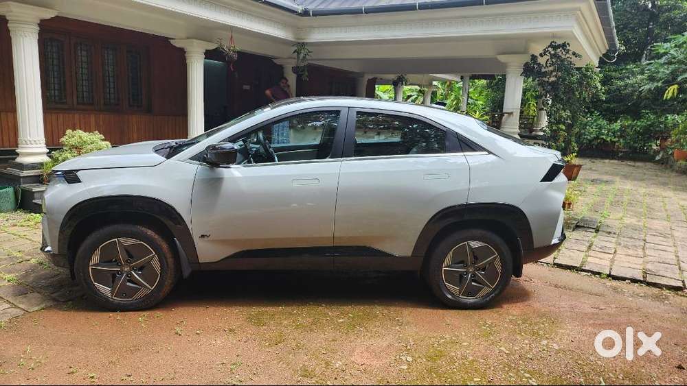 2026 Tata Curvv Accomplished 55 Ev Model