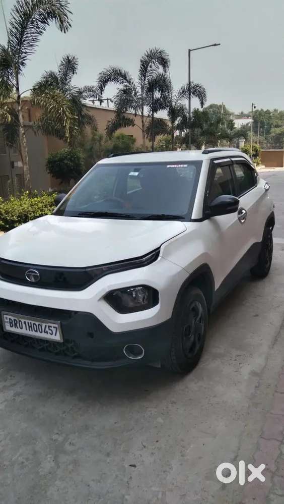 Tata Punch 1.2 Rhythm 2024 Manual