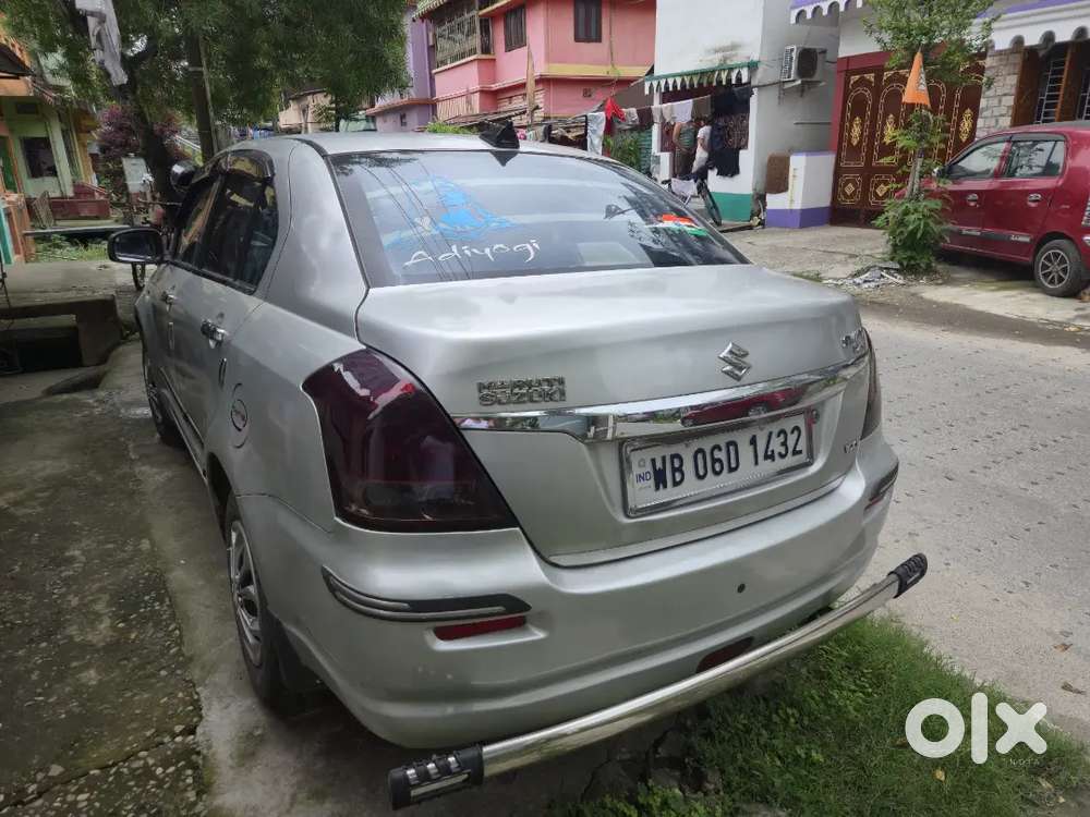 Maruti Suzuki Dzire 2010 Petrol 72500 Km Driven