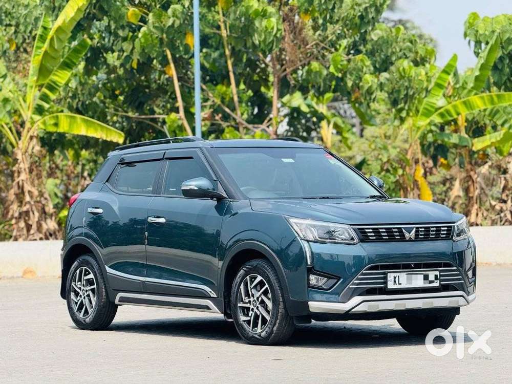 Mahindra Xuv300 W8 Option Diesel, 2023, Diesel