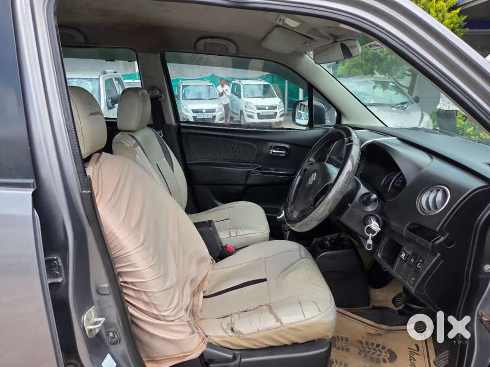 Maruti Suzuki Stingray Vxi, 2015, Petrol