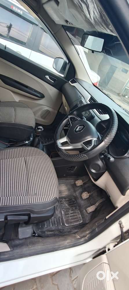 Renault Triber 2023 Petrol Well Maintained