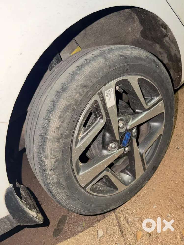 Hyundai Aura 2025 Petrol 21000 Km Driven (top End Model)
