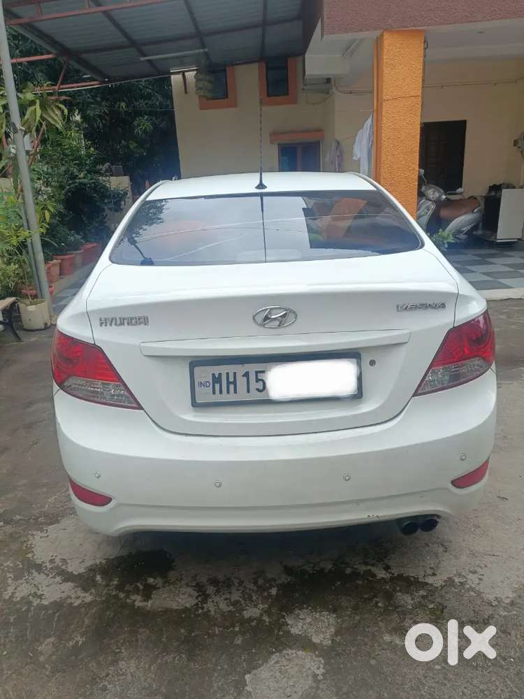 Hyundai Verna Fluidic 2011 Diesel Manual