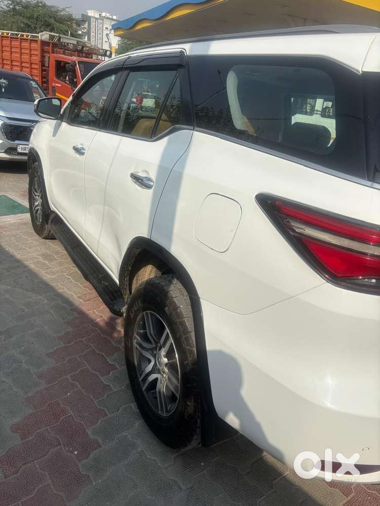 Toyota Fortuner 4x2 At 2.8 Diesel, 2022, Diesel