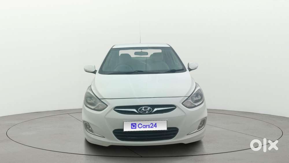 Hyundai Verna Fluidic 1.6 Vtvt Sx Automatic, 2014, Petrol