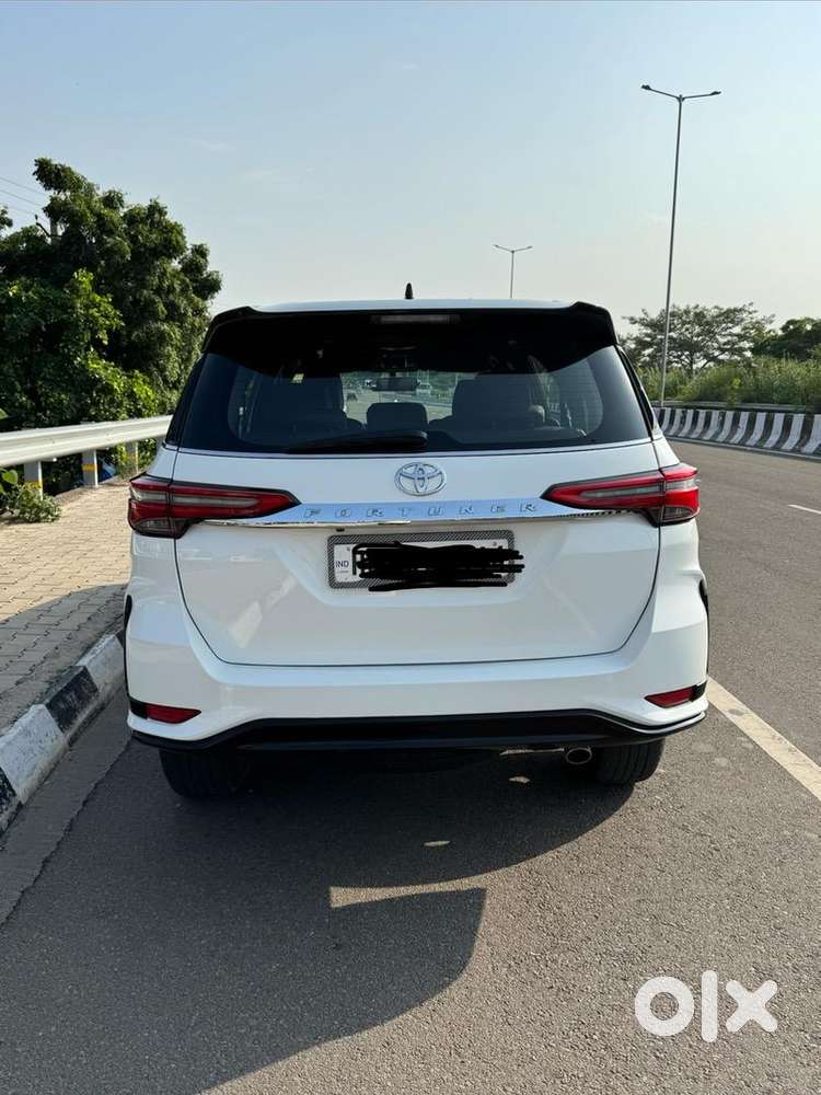 Toyota Fortuner Legender 2017 Diesel Well Maintained