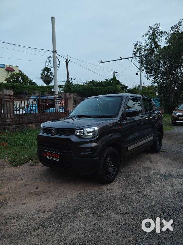 Maruti Suzuki S-presso Vxi Plus At, 2022, Petrol