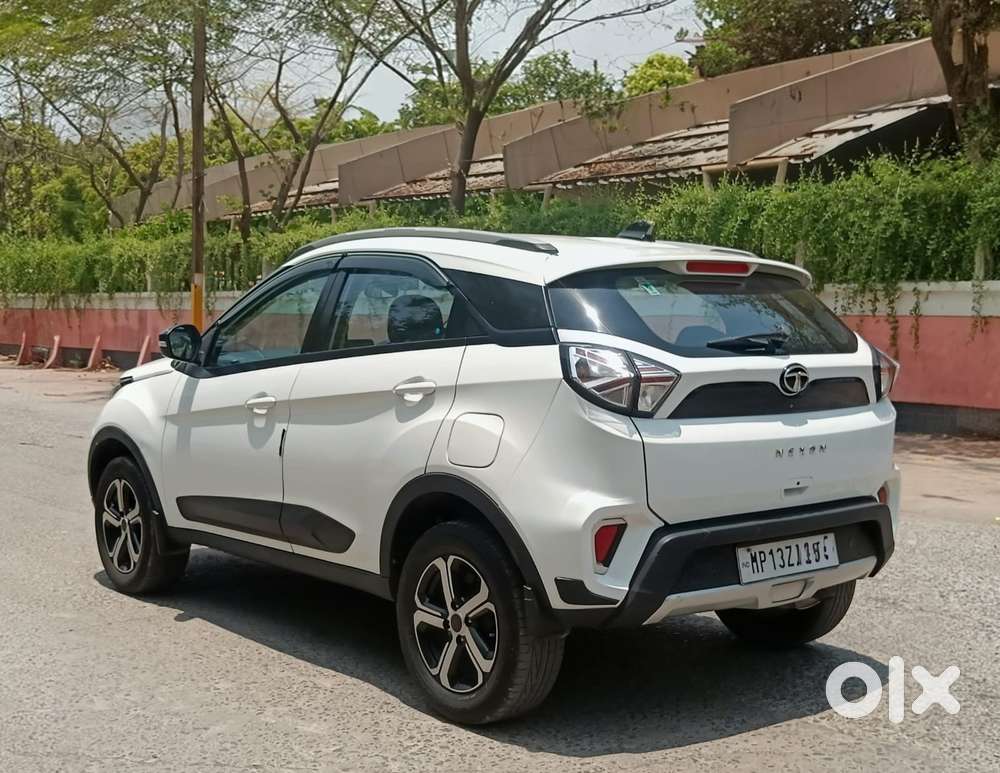 Tata Nexon 1.5 Revotorq Xza Plus, 2022, Petrol