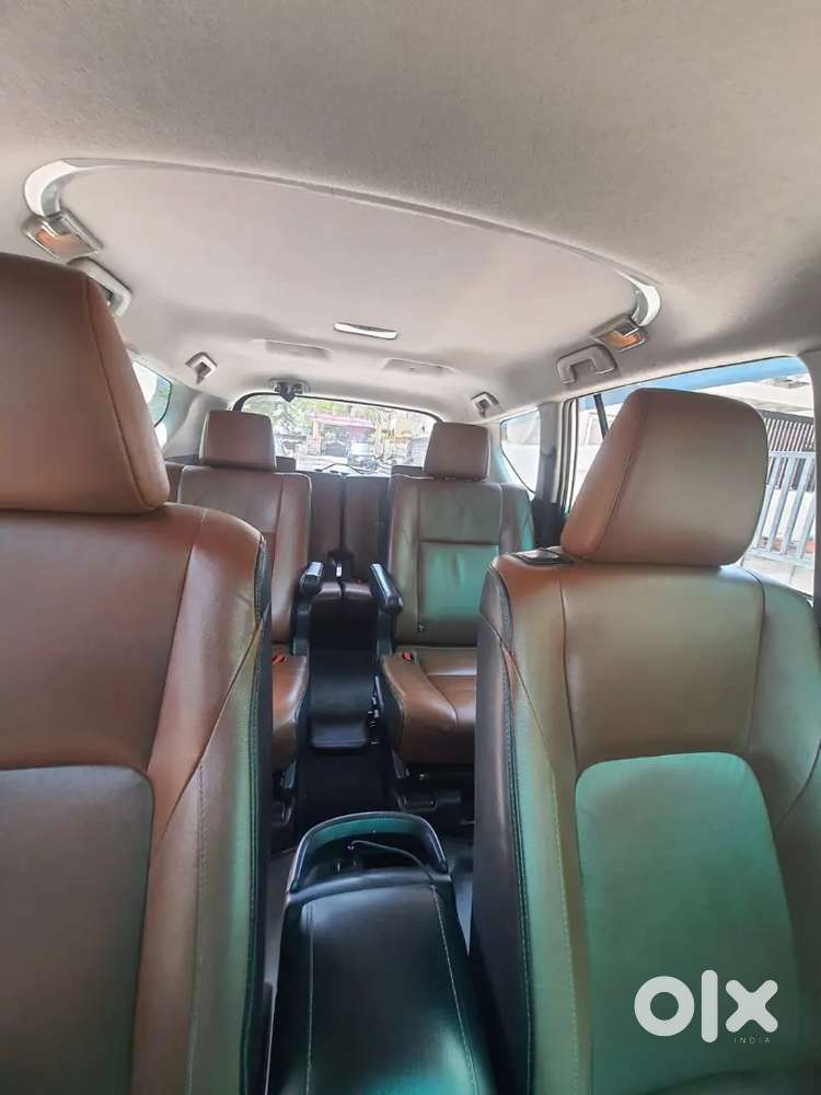 Toyota Innova Crysta 2017 Diesel Automatic. 2.8z Automatic