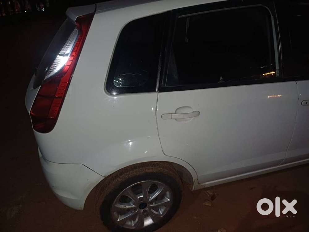 Ford Figo 2012 Year