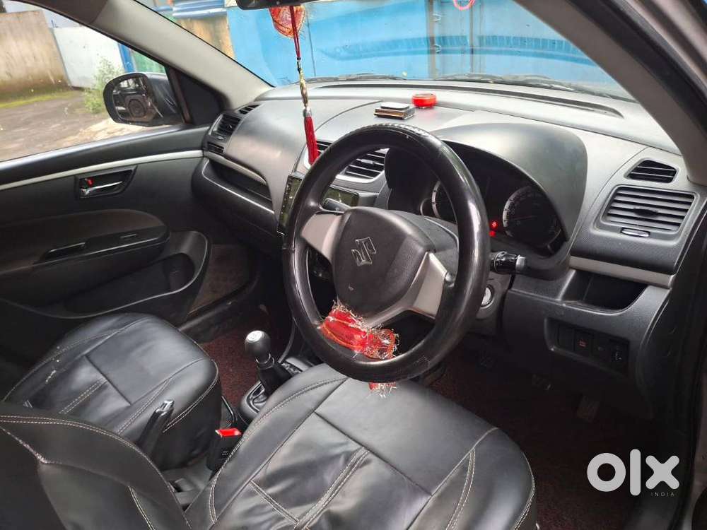 Maruti Suzuki Swift Vxi 1.2 Abs Bs-iv, 2015, Petrol