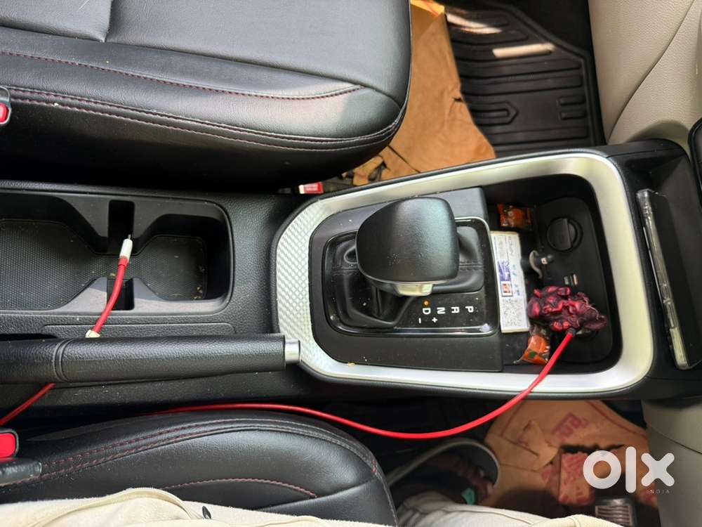 Kia Sonet Petrol 2023