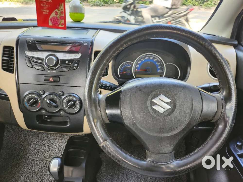 Maruti Suzuki Wagon R 1.0 Vxi Amt, 2017, Petrol