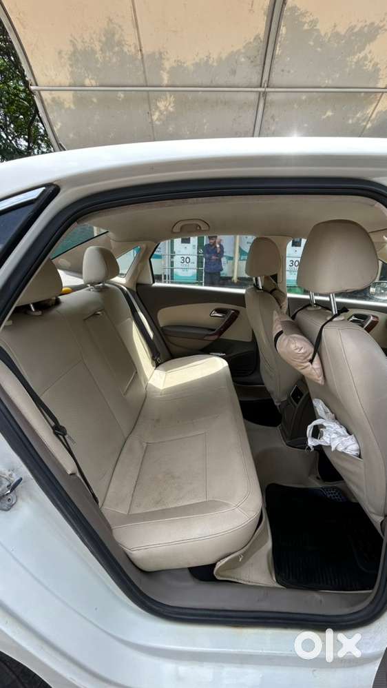 Skoda Rapid 2015 Elegance At 2015 Model