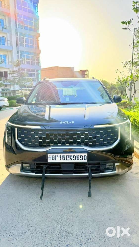 Kia Carnival Limousine +