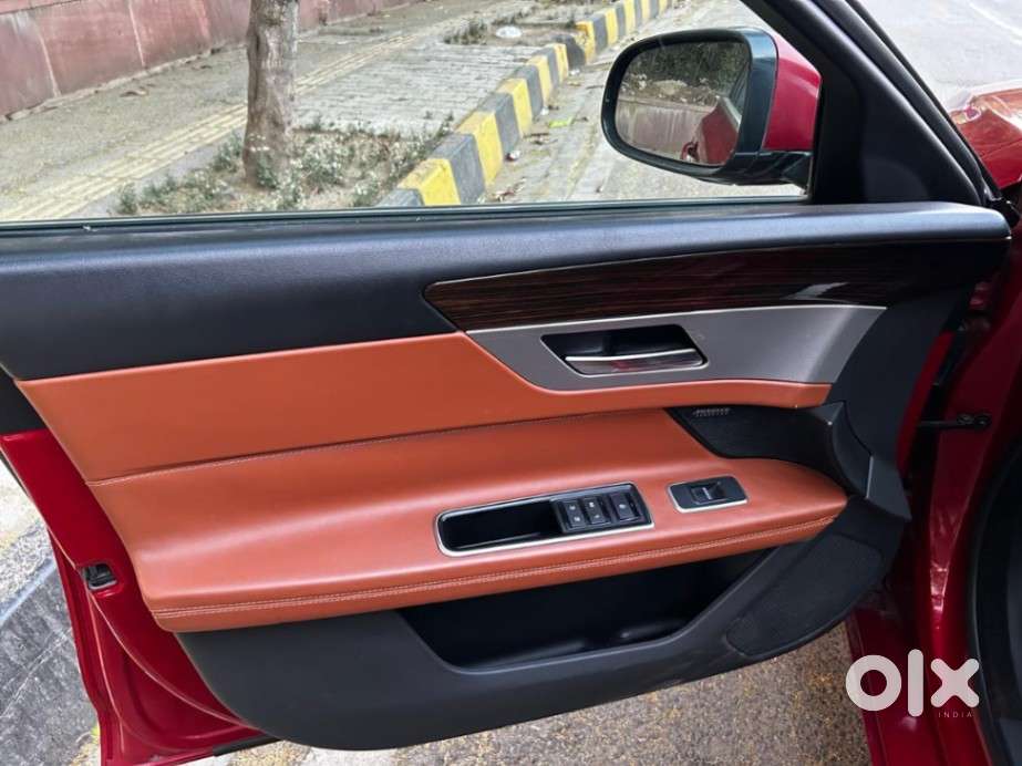 Jaguar Xf 2.0 Petrol Portfolio, 2018, Petrol