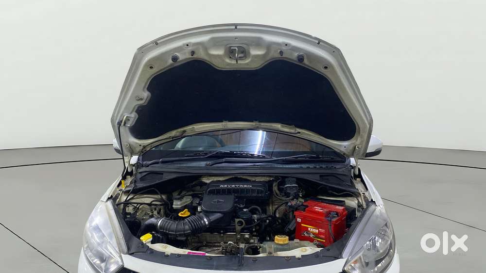 Tata Tiago 1.2 Revotron Xz, 2016, Petrol