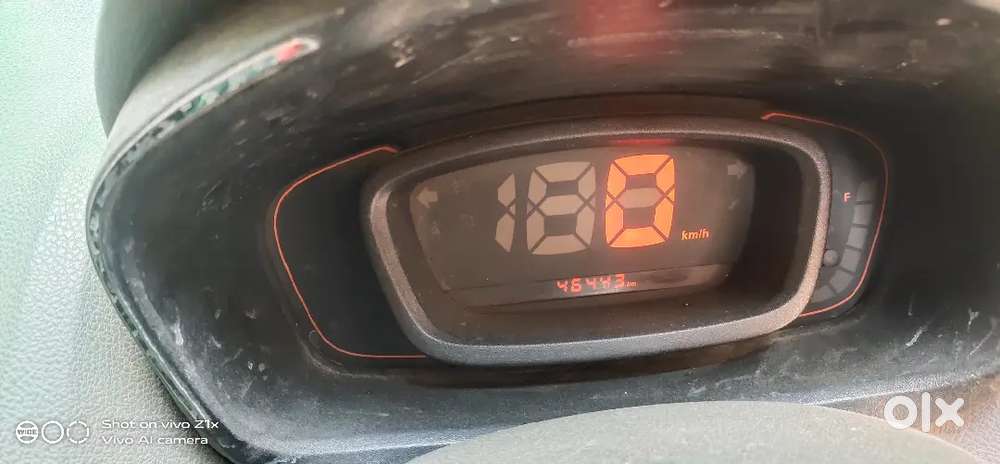 मुझे गाड़ी जल्दी में बेचनी है