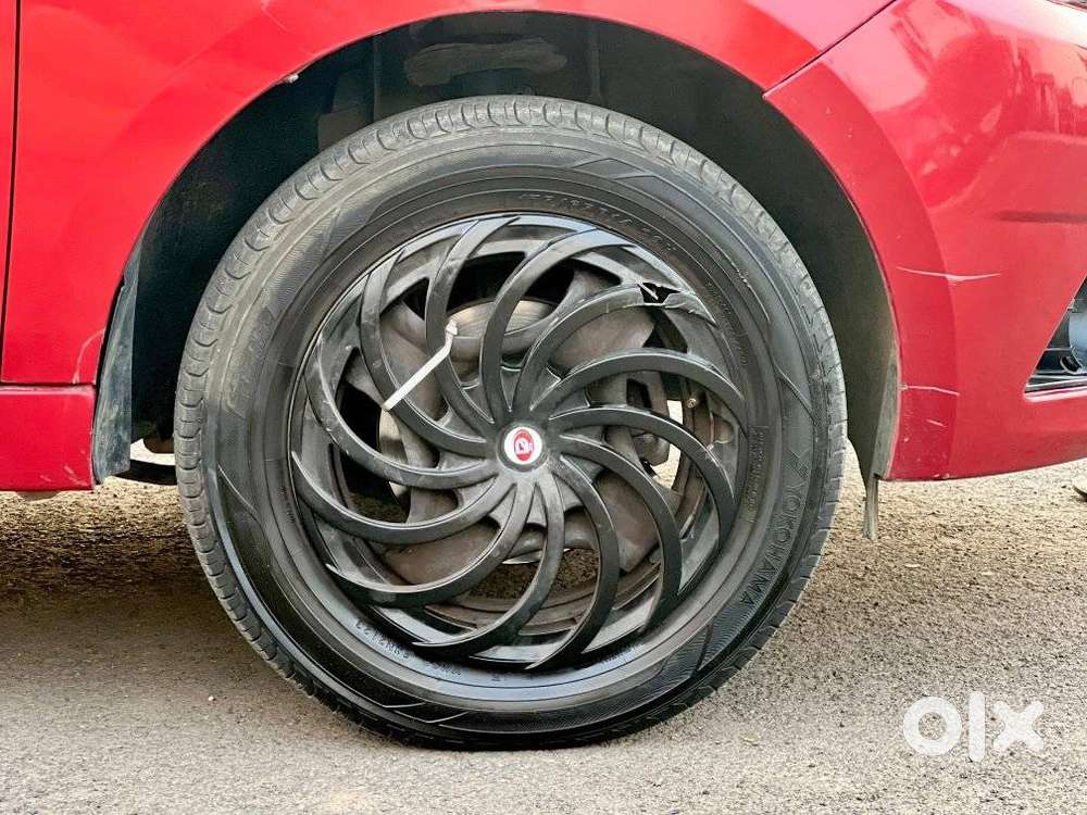 Tata Tiago 1.2 Revotron Xza, 2019, Petrol