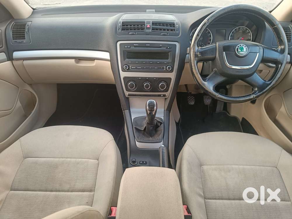 Skoda Laura 1.9 Tdi Mt Elegance, 2012, Diesel